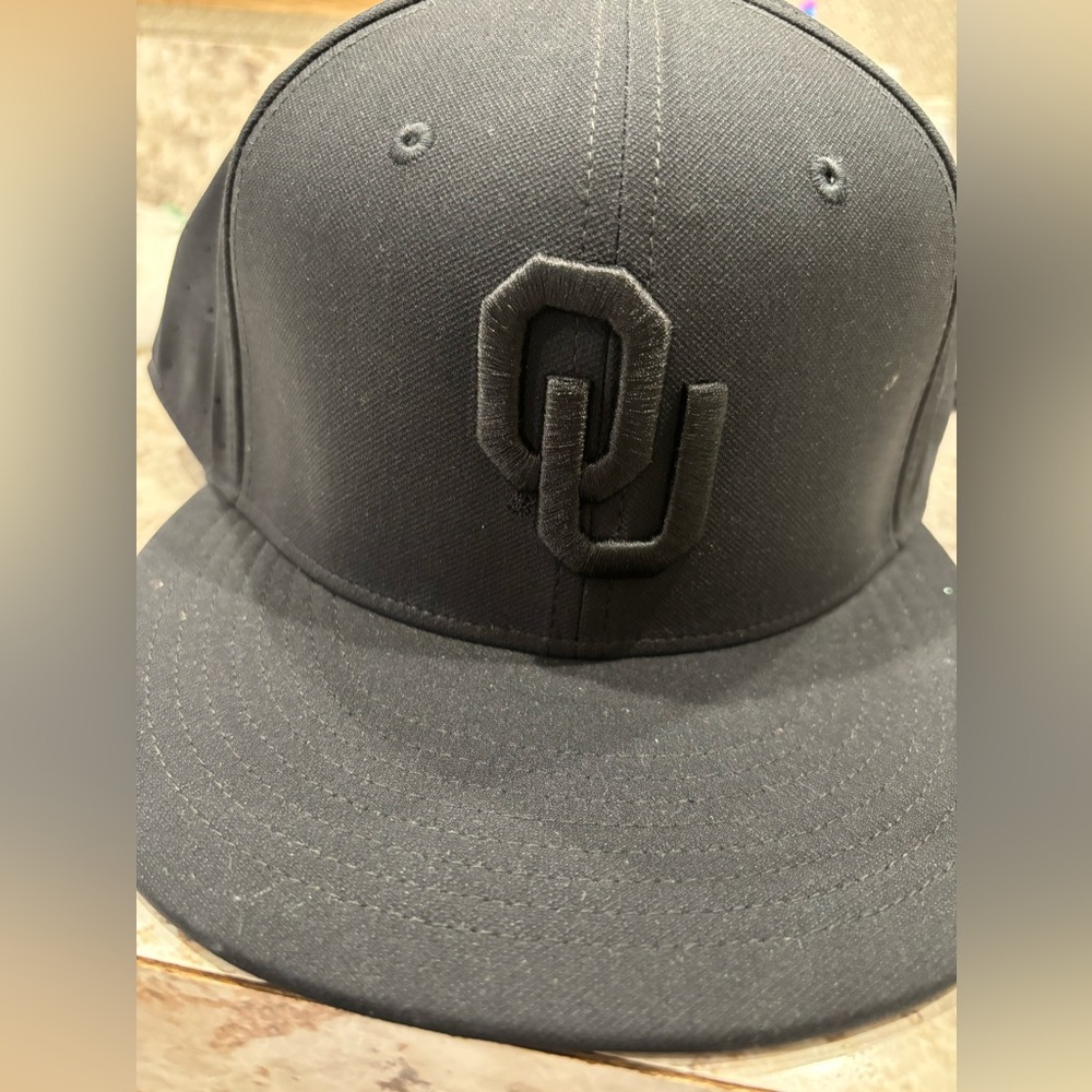 Men’s Nike Fitted Black OU Sooners hat